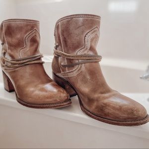 FreeBird Casey Booties 8